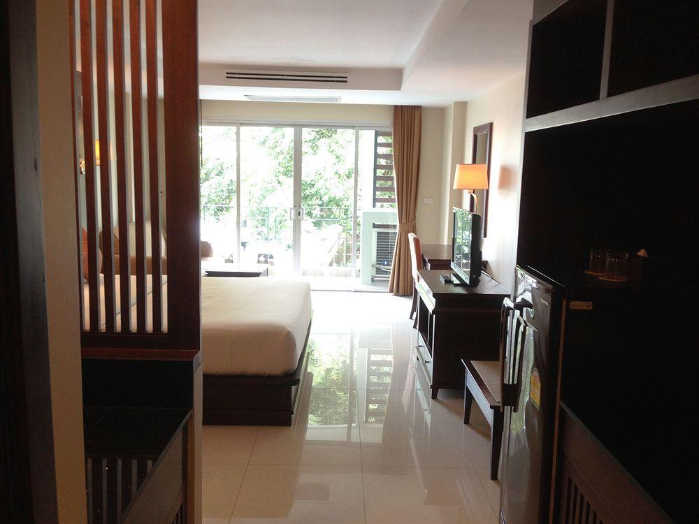 August Suites Pattaja Kültér fotó