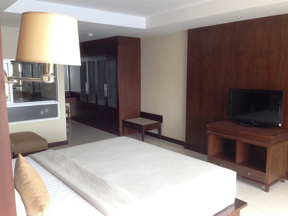 August Suites Pattaja Kültér fotó