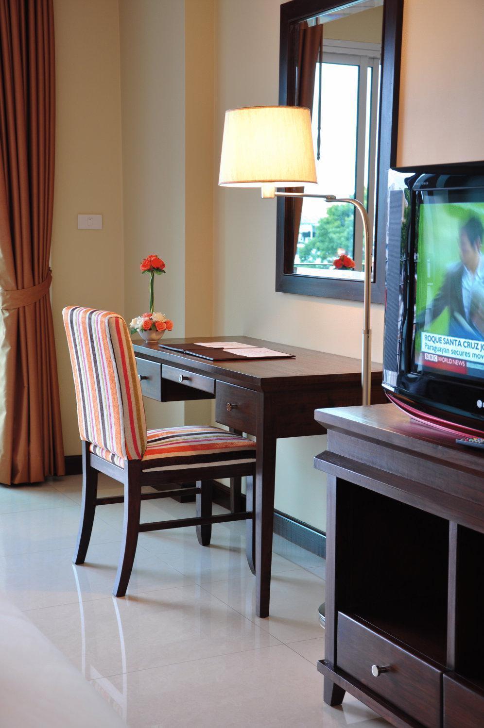 August Suites Pattaja Kültér fotó