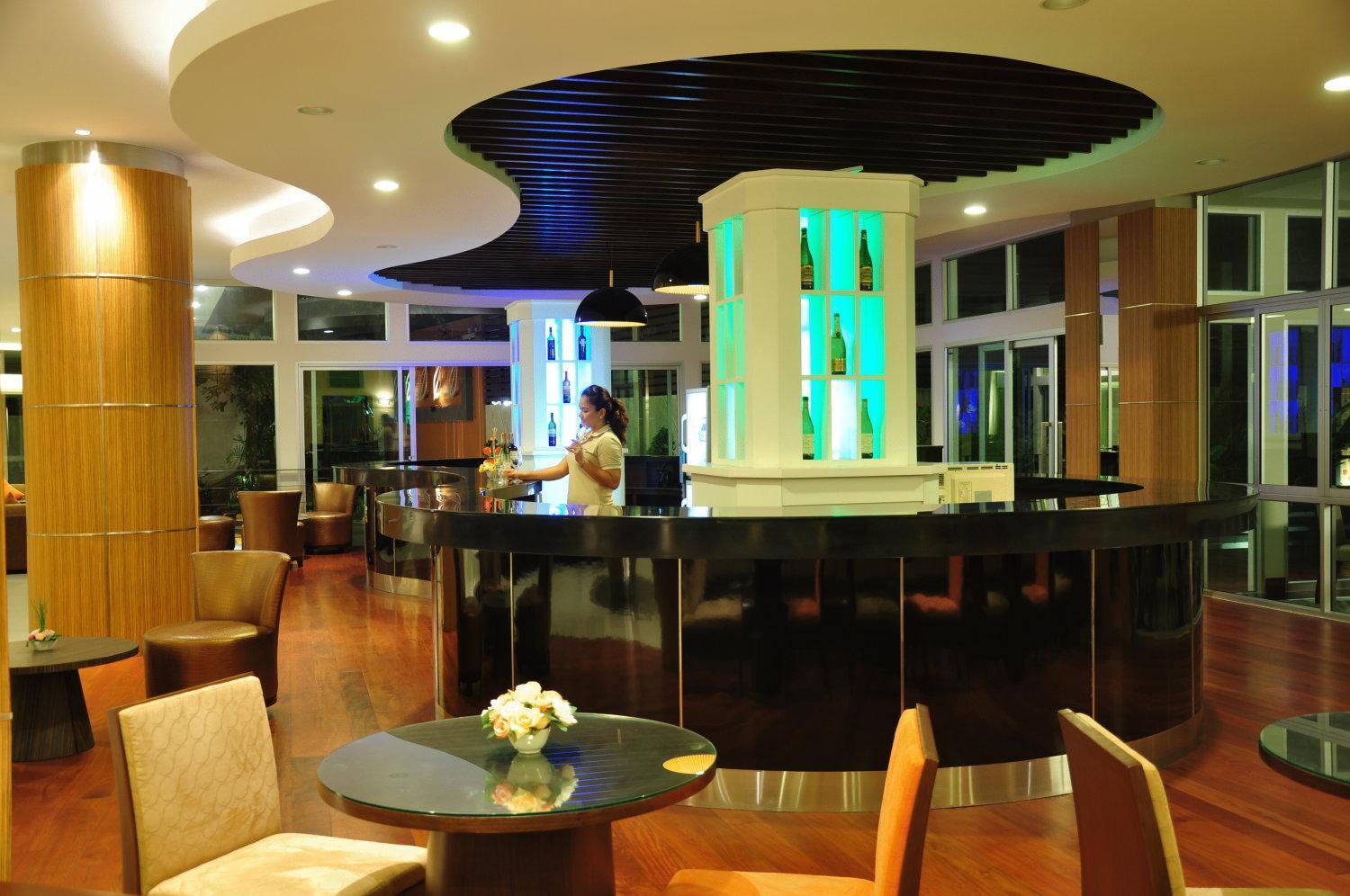 August Suites Pattaja Kültér fotó